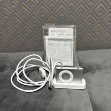 Apple iPod Shuffle 2nd Gen A1204 1GB Silver