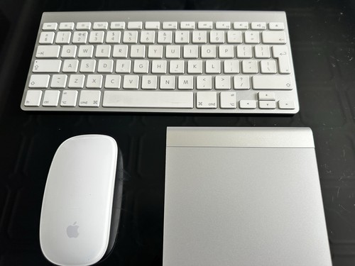 Genuine apple keyboard - genuine,