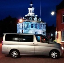 Gold Nissan Elgrand E51 2002-2010 V6 3.5 8 Seater Automatic Petrol