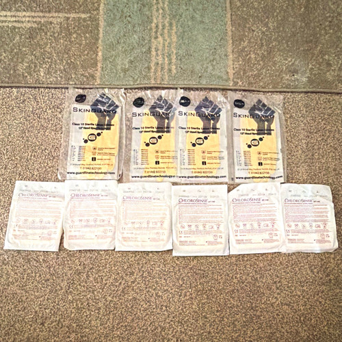 Pairs surgical gloves - of,
