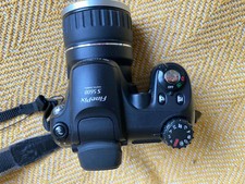 Fuji FinePix S5600 Compact