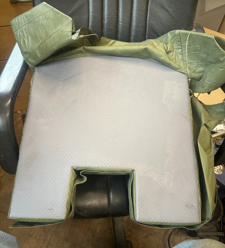 Aircraft helicopter seat - aircraft/helicopter, seat.