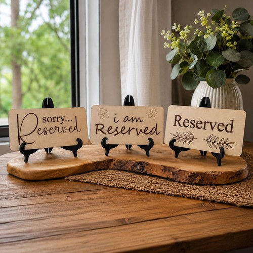 Pack rustic reserved table - of,