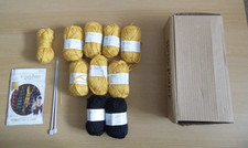 Hogwarts Hufflepuff House Scarf Knitting Kit [NO BADGE]