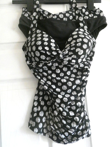 Ladies preowned peice swim - preowned,
