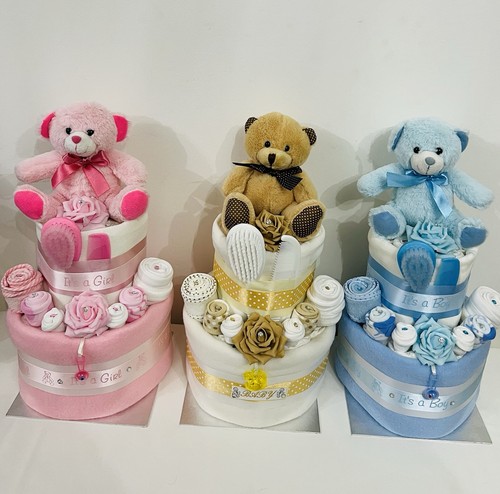 Tier nappy cake with cuddles - tier,