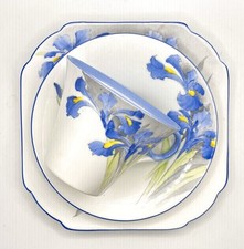 Shelley Bone China Tea Trio /