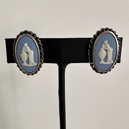 Wedgwood blue jasperware - wedgwood,