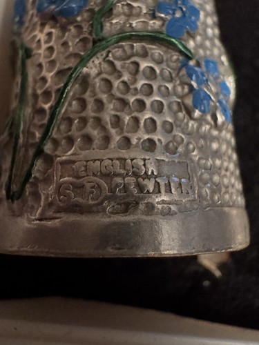 Thimble guilloché enamel - thimble,