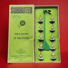 Subbuteo HW TEAM QPR COMPLETE SET NUMBER  11 READING MORTON QPR