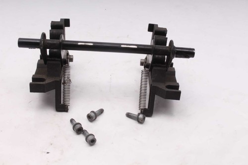 Seat holder locking - , mechanism