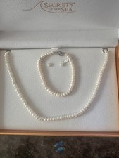 Pearl necklace earings and bracelet set secrets of the sea