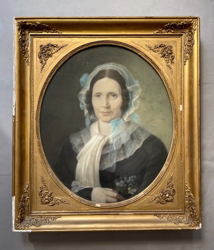 Portrait woman antique - of,