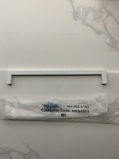 Howdens handle HKB4602. Metric