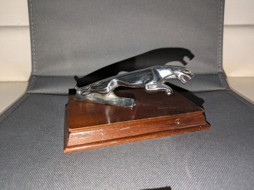 Jaguar chrome inch - chrome, leaping