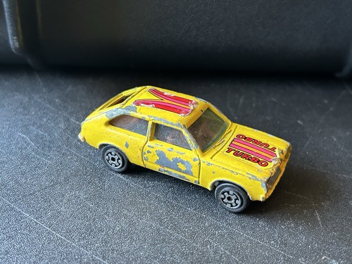 Dinky toys chevette hatchback - dinky,