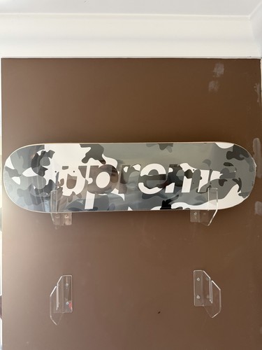 Supreme camo logo - camo,