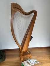 larry egar lever harp, beautiful instrument