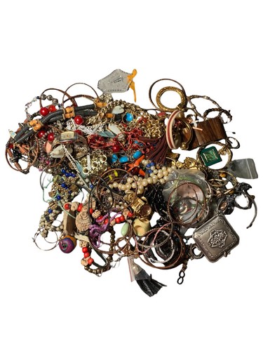 Vintage modern repair - /,