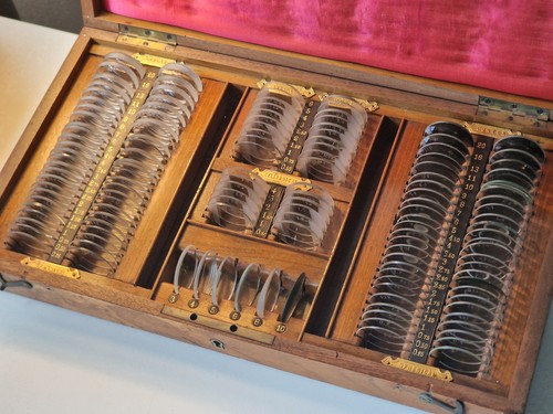1900s opticians lens set - 1900s,