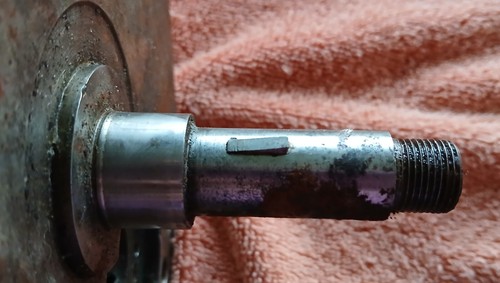 Norton cs1 crank shaft half - norton,
