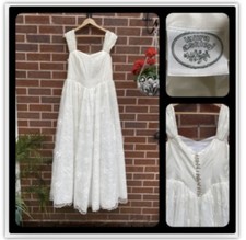 Vintage LAURA ASHLEY : SILK