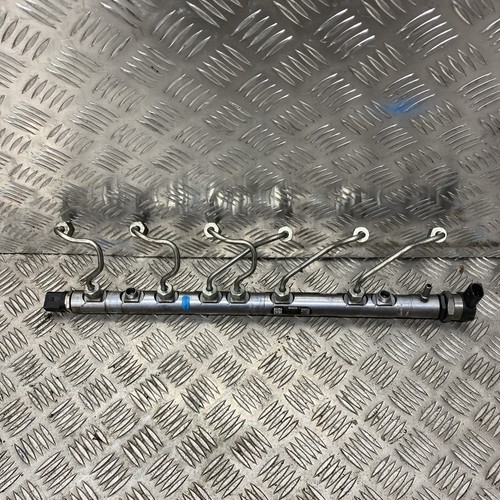 Bmw e70 2012 fuel injector - bmw, x5