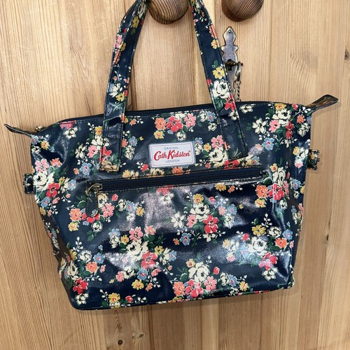 Catch kidston navy floral - catch,