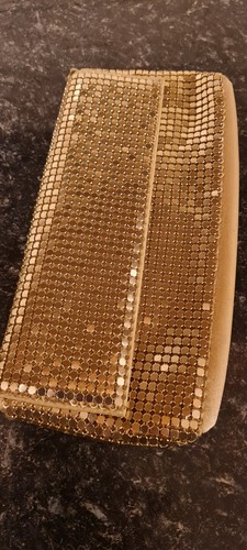 Gold metal chain mail - , style