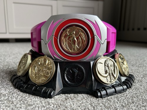 Mighty morphin power rangers - mighty,