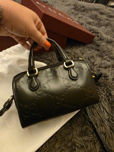 100 authentic gucci mini - authentic,