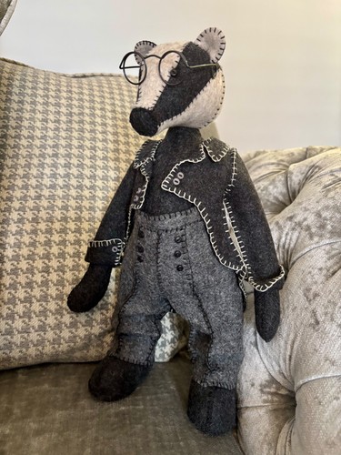 Heirloom harvey badger - harvey, (grey)