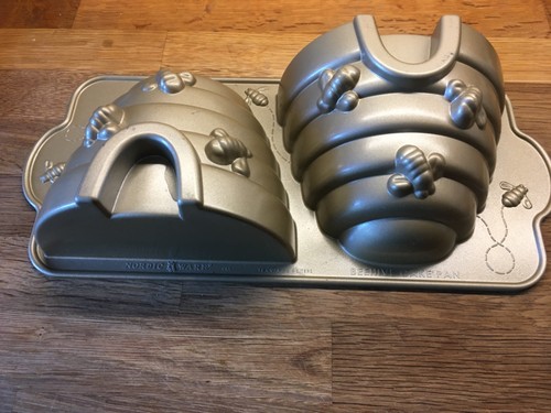 Nordic ware beehive cake - beehive,
