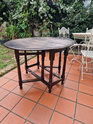 19th century oval antique drop - 19th,