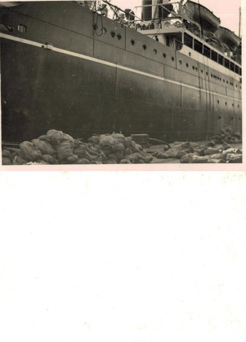 Vintage snapshot large ocean - -,