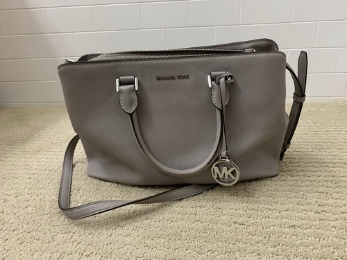 Michael kors gray saffiano - michael,