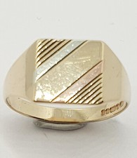 9ct Tri Colour Gold Patterned Square Signet Ring Size T 1/2