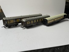X2Hornby OO Gauge Pullman Coaches , 1 Night Mail Coach 