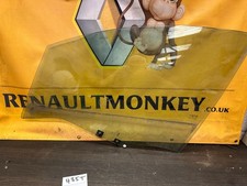 CLIO MK4 PASSENGER  SIDE FRONT DOOR GLASS 435T