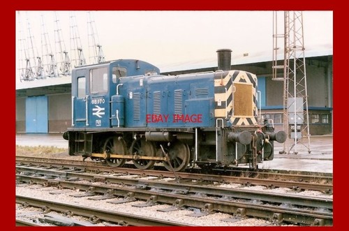 Photo class shunter no - , br