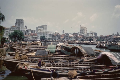 Singapore waterfront boats - waterfront,