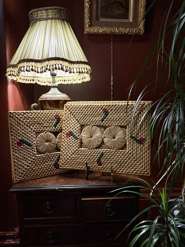 Set straw woven - of,