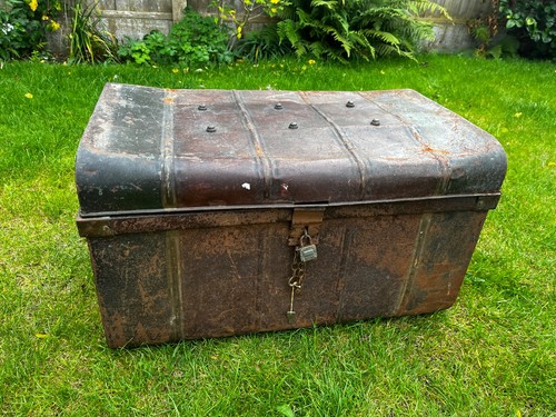Vintage metal steamer - vintage,