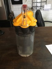 Dyson DC33 Dustbin. Z-1