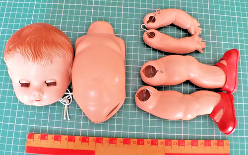 Vintage bnd london doll - bnd,