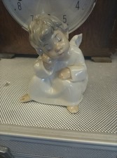 LLADRO THINKING ANGEL FIGURE