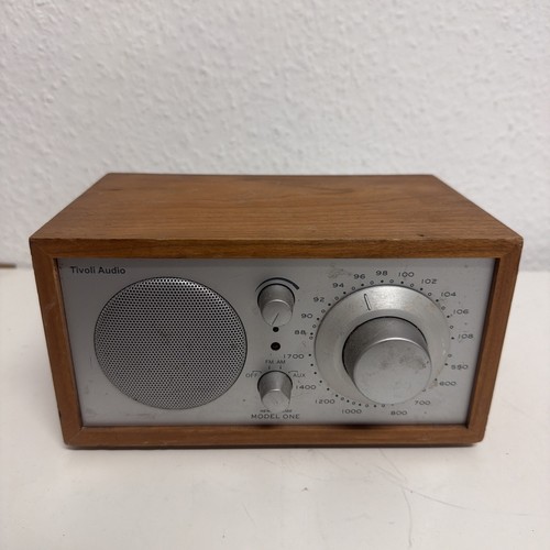Tivoli audio model - tivoli, am/fm