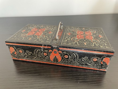 Antique huntley palmers twin - antique,