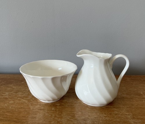 Wedgwood candlelight milk - candlelight,