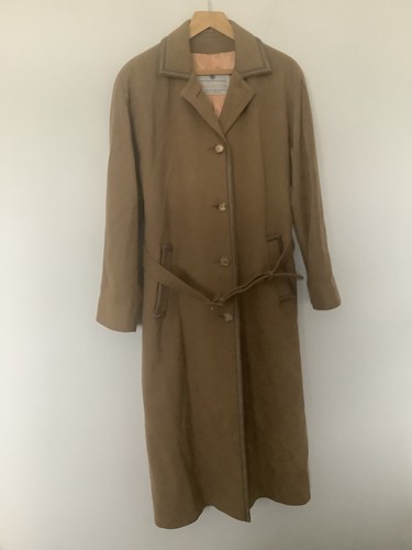 Aquascutum wool and cashmere - and,